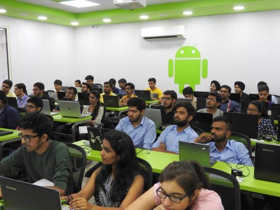 Course - Diploma in Computer Application - 6 Month